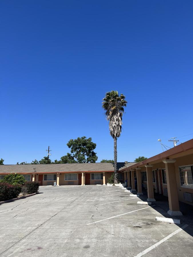 Travel Inn Gilroy Esterno foto